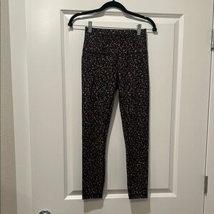 Lululemon Wunder Train High Rise Tight 25”